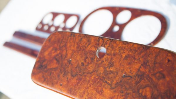 www.classicdashboards.com 02.50.81.16.90 – Basse Normandie, France Classic Car wooden dashboard restoration and reveneering - Classic Dashboards