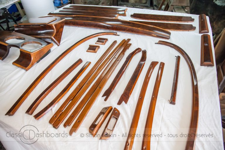 Jaguar MKII Interior Wooden Trim and Dashboard Restorer Classic